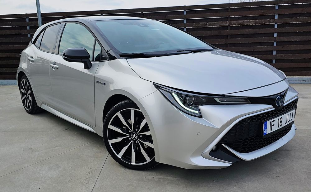 Toyota Corolla 2.0 Hybrid Lounge 184 CP • Full LED •ACC•Camera•Istoric
