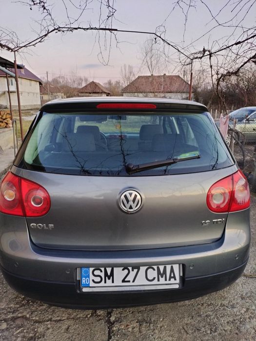 Volkswagen golf 5