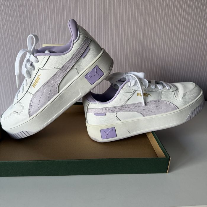 Маратонки Puma.