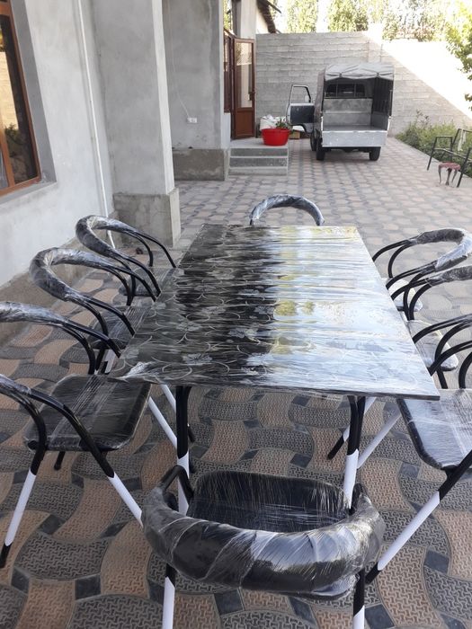 Стол стуллар сотилади