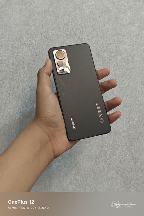 Xiaomi 12 Lite 128GB Скол на крышке