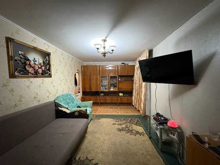 3-комнатная квартира в 9 мкр.