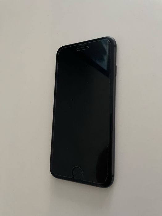 Iphone 8 black 86% baterie 64 gb