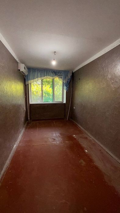 Уй сотилади 1этаж 4 хонали