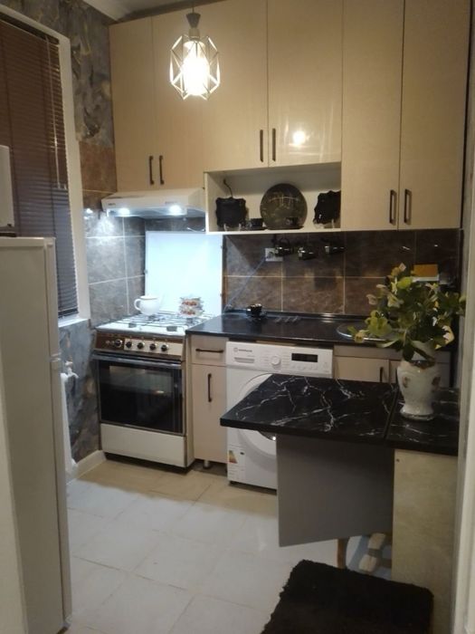 2 комнатная квартира в метро БИЙ Мирзо-Улугбекский район