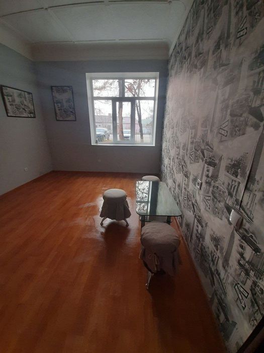 Продаётся квартира в Миробадском районе на Саракульке 3/1/3