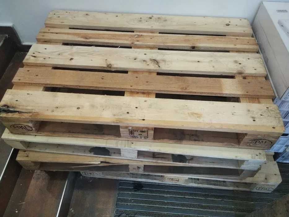 Дървени Евро Палета и Скари Използвани 30бр. и плоскости от Шпертплат