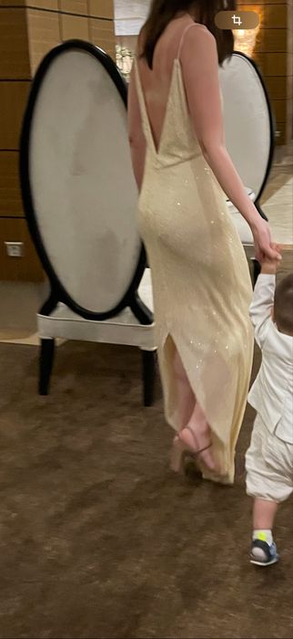 Продаю коктейльное платье