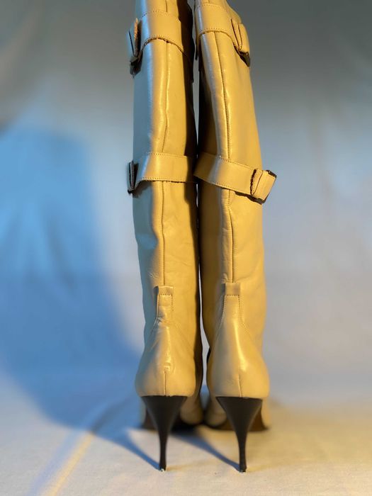 Ghete Fiorangelo din piele crem, toc cui, marimea 40, catarama dubla