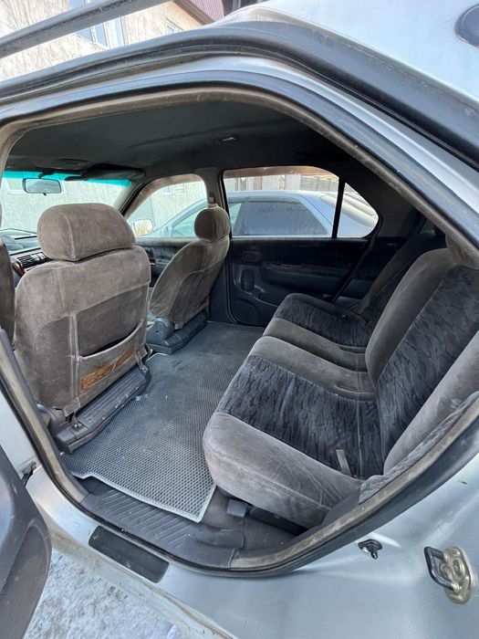 Нисан эрнесса продам