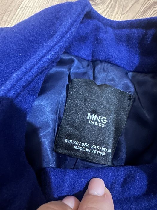 Палто от вълна Mango