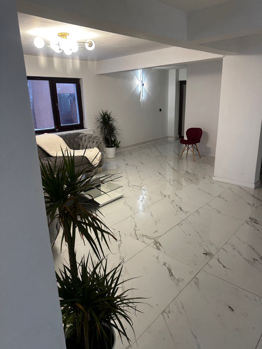 Închiriez cabană Rânca