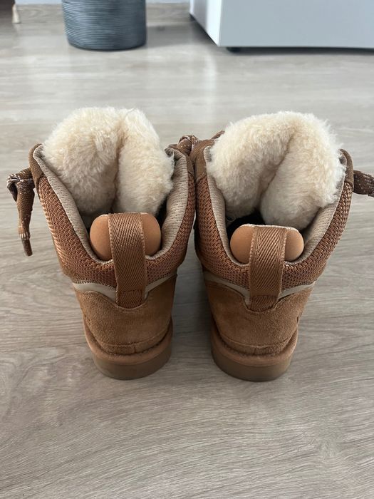 UGG Lowmel, marimea 37