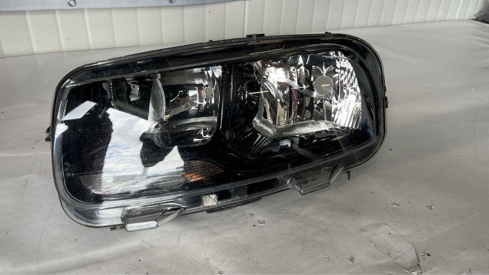 Ляв фар Citroen C4 Cactus