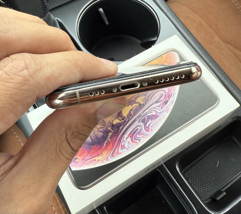 Apple Iphone xs64g