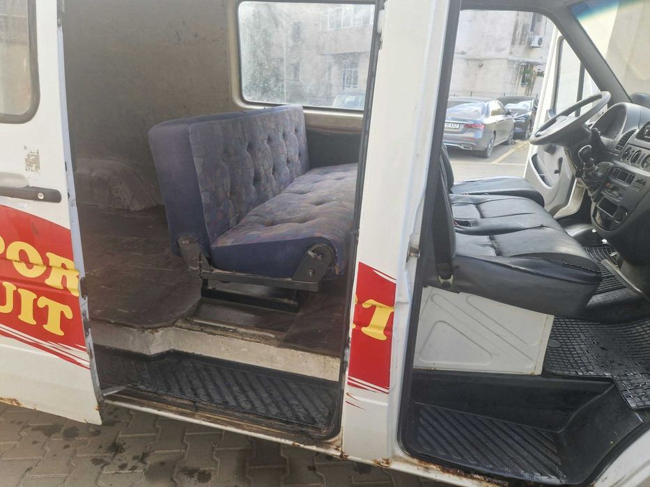 Mercedes Sprinter 7 locuri