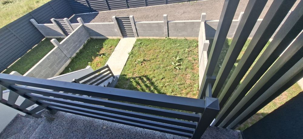 Inchiriez (vand) 4 apartamente Letcani 65 mp +curte