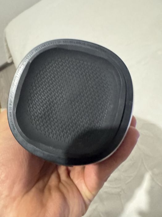 Boxa bluetooth jbl link 10 defecta