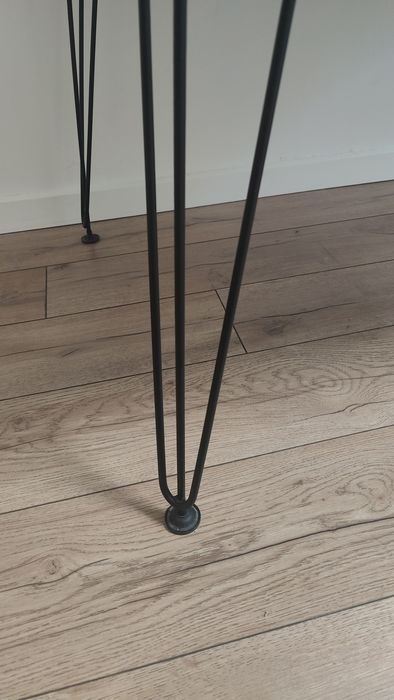 Продам хороший стол