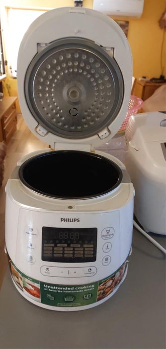 Мултикукър Philips