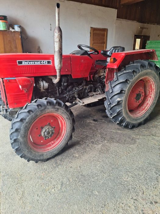 Vind tractor Universal 445