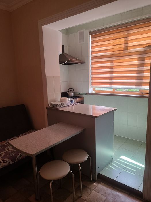 1-комнатная ВОСТОК КАБИСКО Посуточно