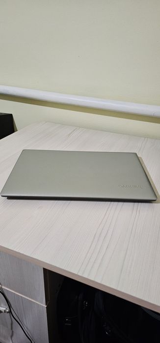 Ноутбук Lenovo (core i3)