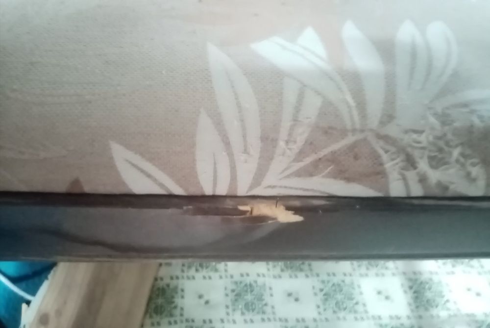 Продавам столове