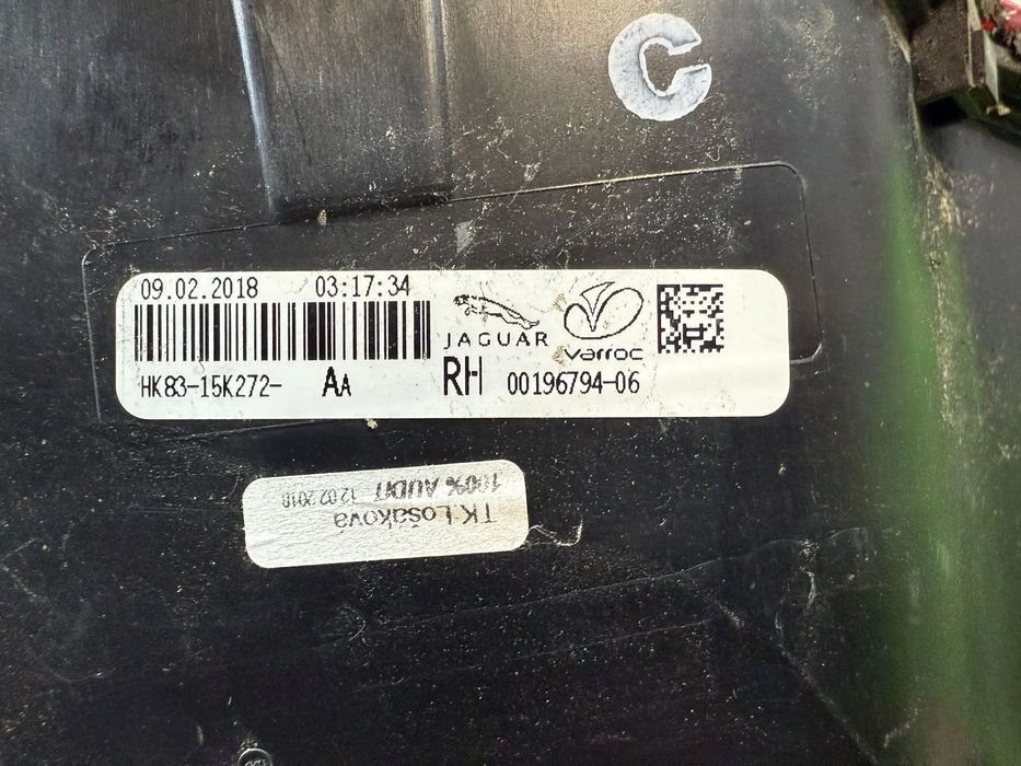 STOP TRIPLA HAION DREAPTA JAGUAR F-PACE X761 2018 2.0 DIESEL / 5 USI SUV COD OEM HK83-15K272-AA 00196794-06 2016-2020