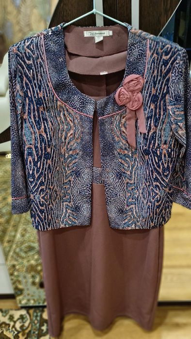 Продам    платья