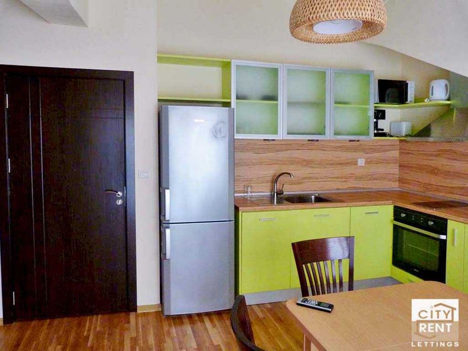 Дава се под наем Двустаен апартамент в Велико Търново, Център - 69 кв.м за 385 € - Снимка #2