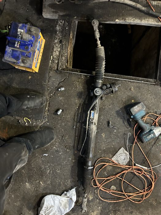 Рулевая рейка пассат  б5