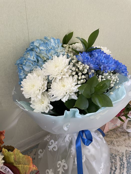 Продам букет цветов