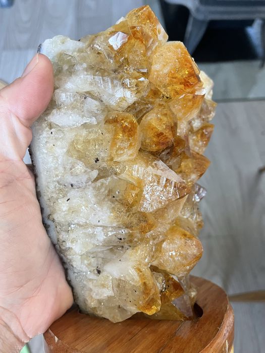 Fragment geoda, cuart, citrin