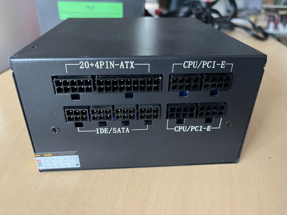 Sursa nJoy Alpha 850W, 80+ Gold