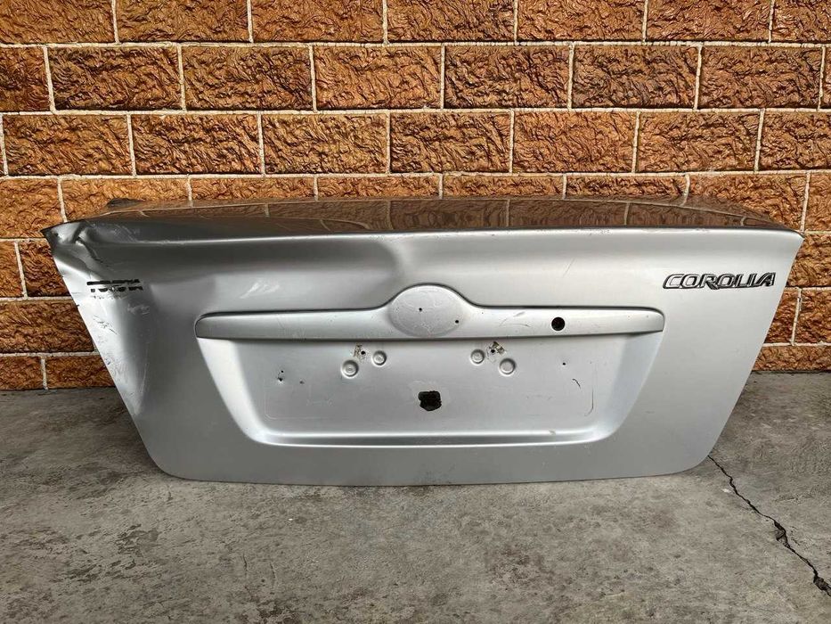 Багажник от Toyota Corolla