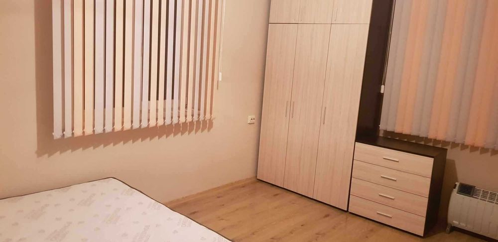 Дава се под наем Двустаен апартамент в Добрич, Център - 65 кв.м за 316.2 € - Снимка #4