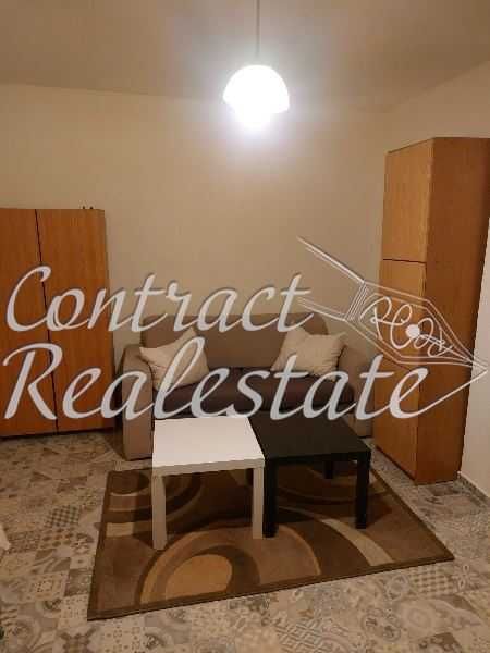 Дава се под наем Двустаен апартамент в Варна, Левски - 52 кв.м за 306 € - Снимка #2