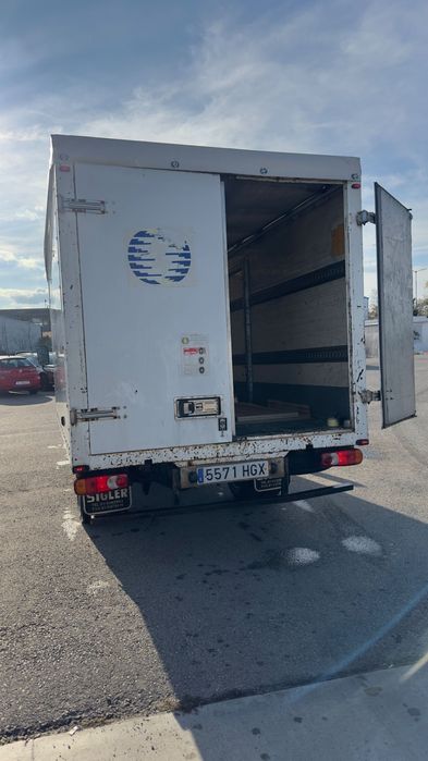 Камион от Испания  Nissan CabStar 220 000 км