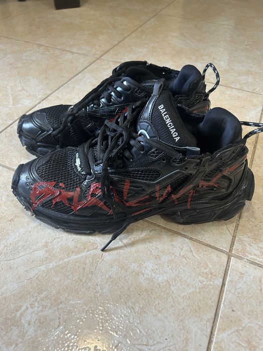 Balenciaga Runner