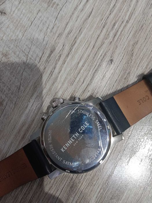 Kenneth Cole наручные часы