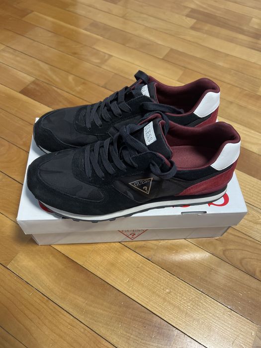 Мъжки маратонки - Guess