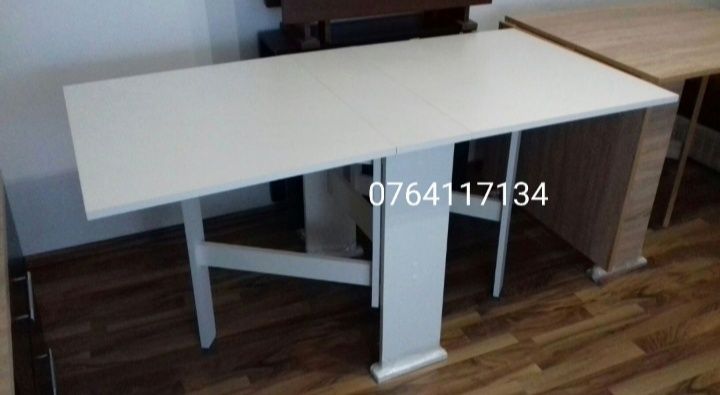 Masă pliantă , 8 persoane nouă diferite nuanțe.