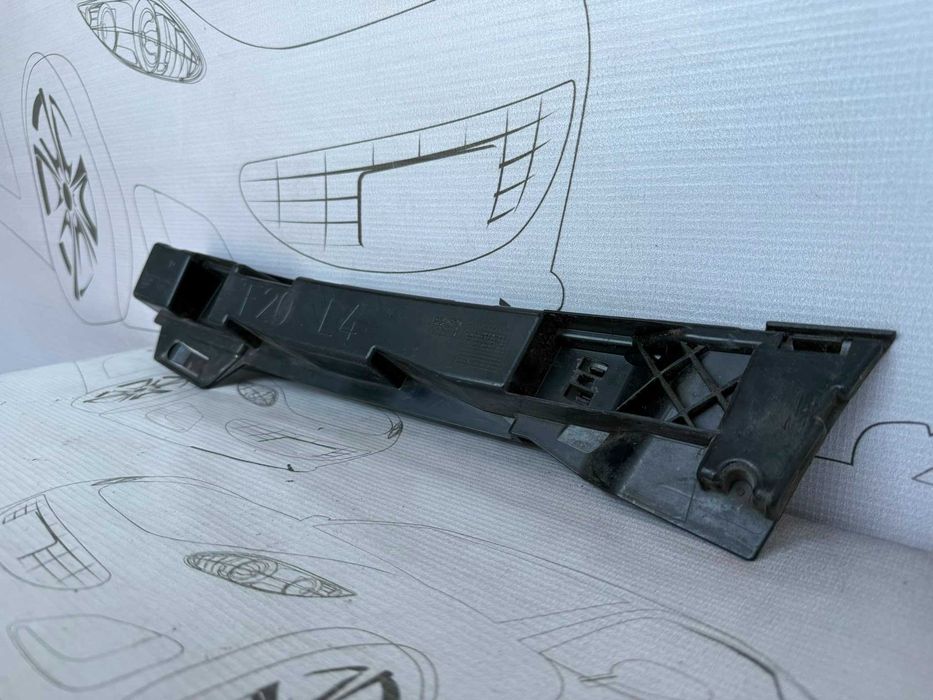 Suport Ghidaj Prag Lateral Stanga BMW Seria 1 F20 F21 2012 / 2011-2019 Cod OEM 51777264359 (5B2)