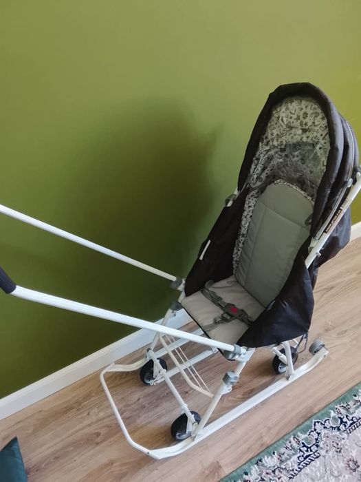 Санки-коляска с колесами