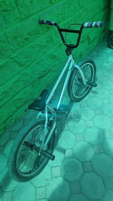 Продам велосипед BMX