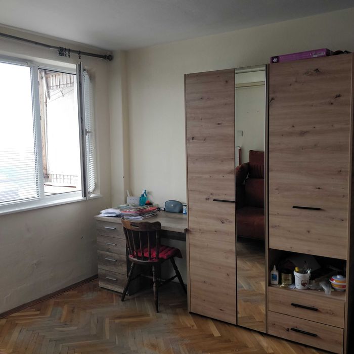 От собственик- продавам двустаен апартамент с морска панорама.