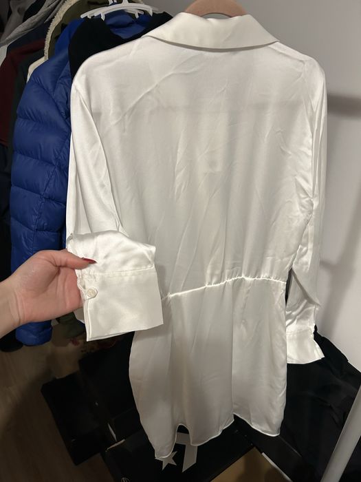 Zara rochie satin albă nouă cu etichetă