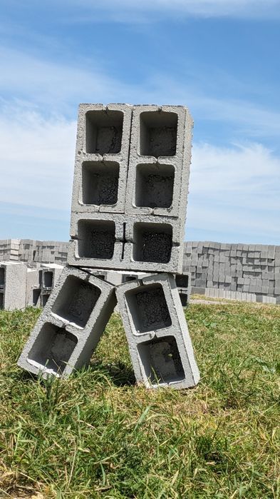 Сплитерный блок / сплитерные блоки / шлакоблок / пескоблок