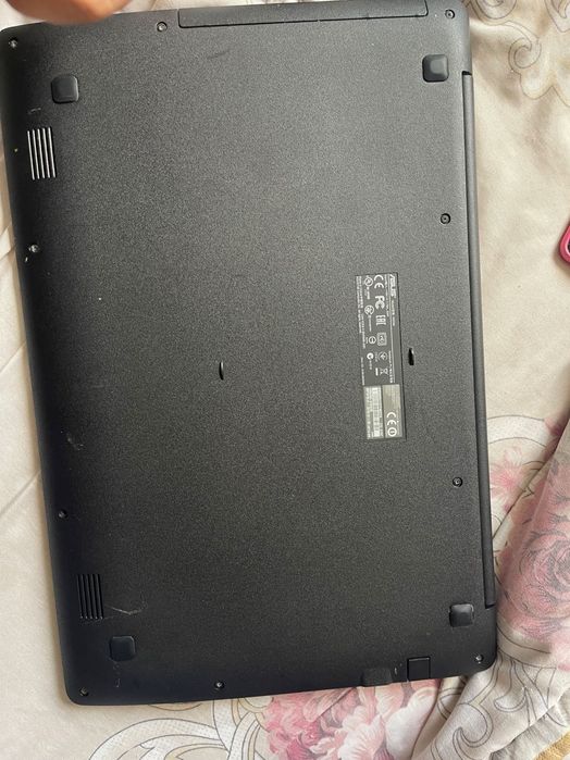 laptop asus 130€ 0893735883